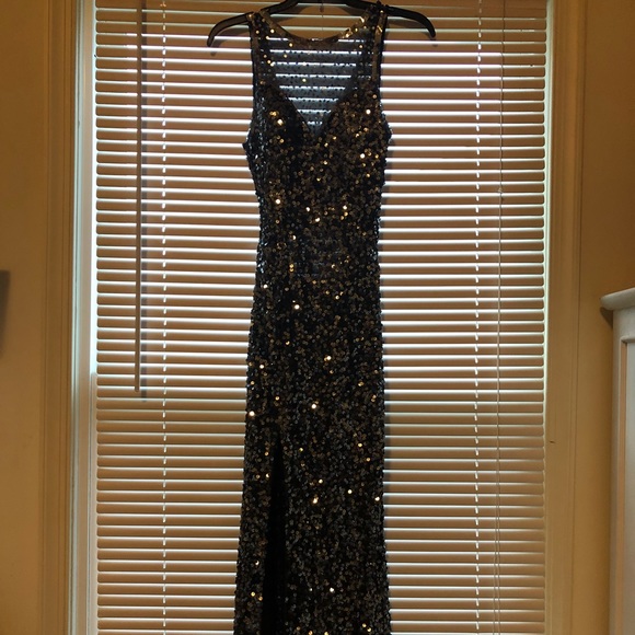 Elegant Primavera Sequined Prom Dress - Picture 1 of 7